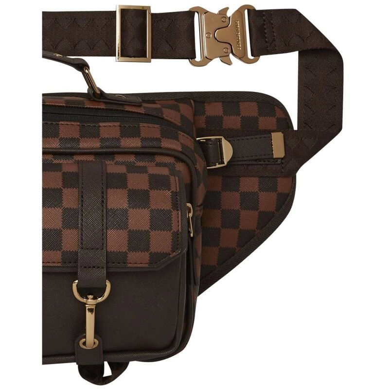 Color Reveal Rainbow Groovy Series Doll HRK06