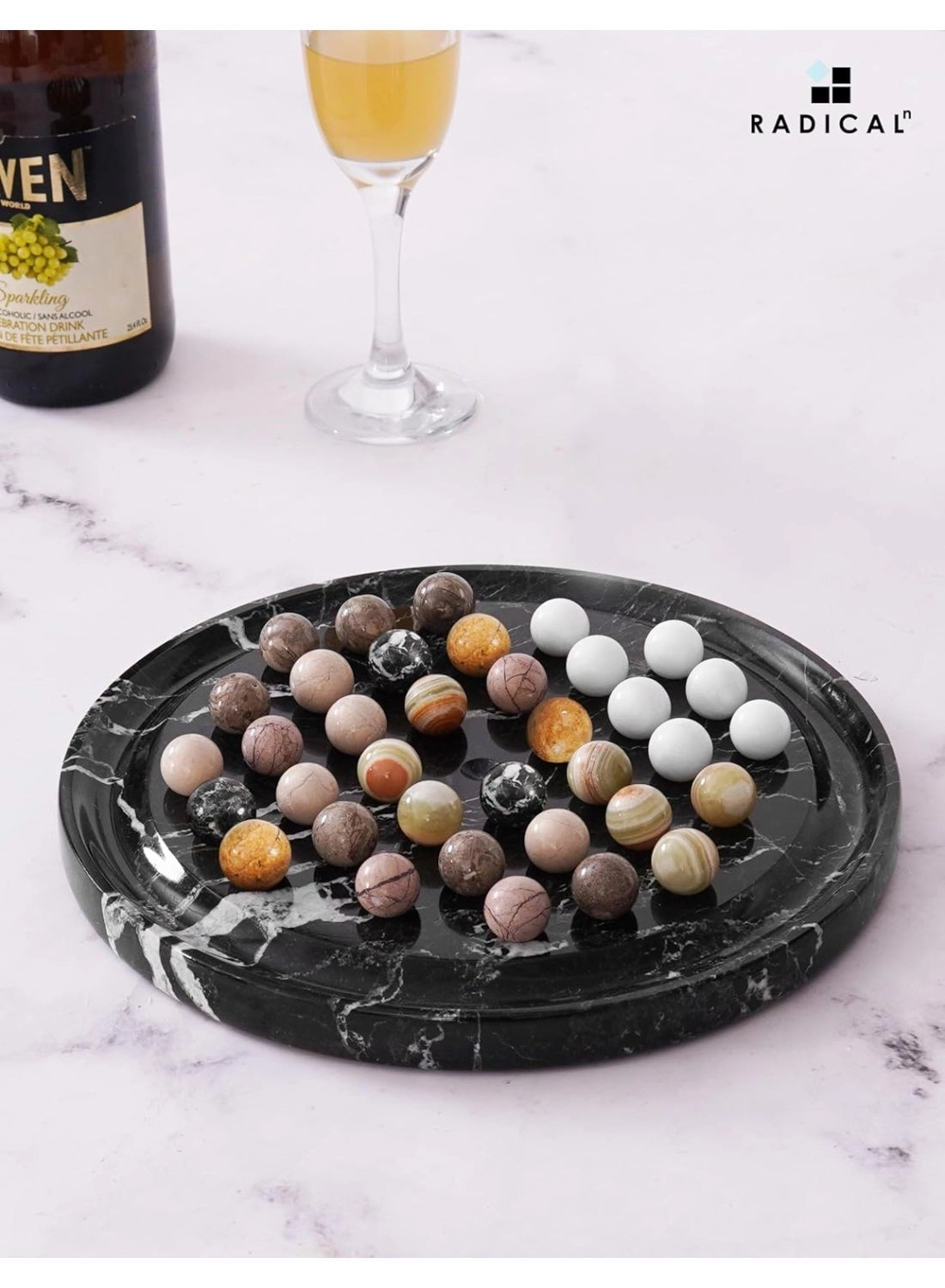 Peg Solitaire - Marble