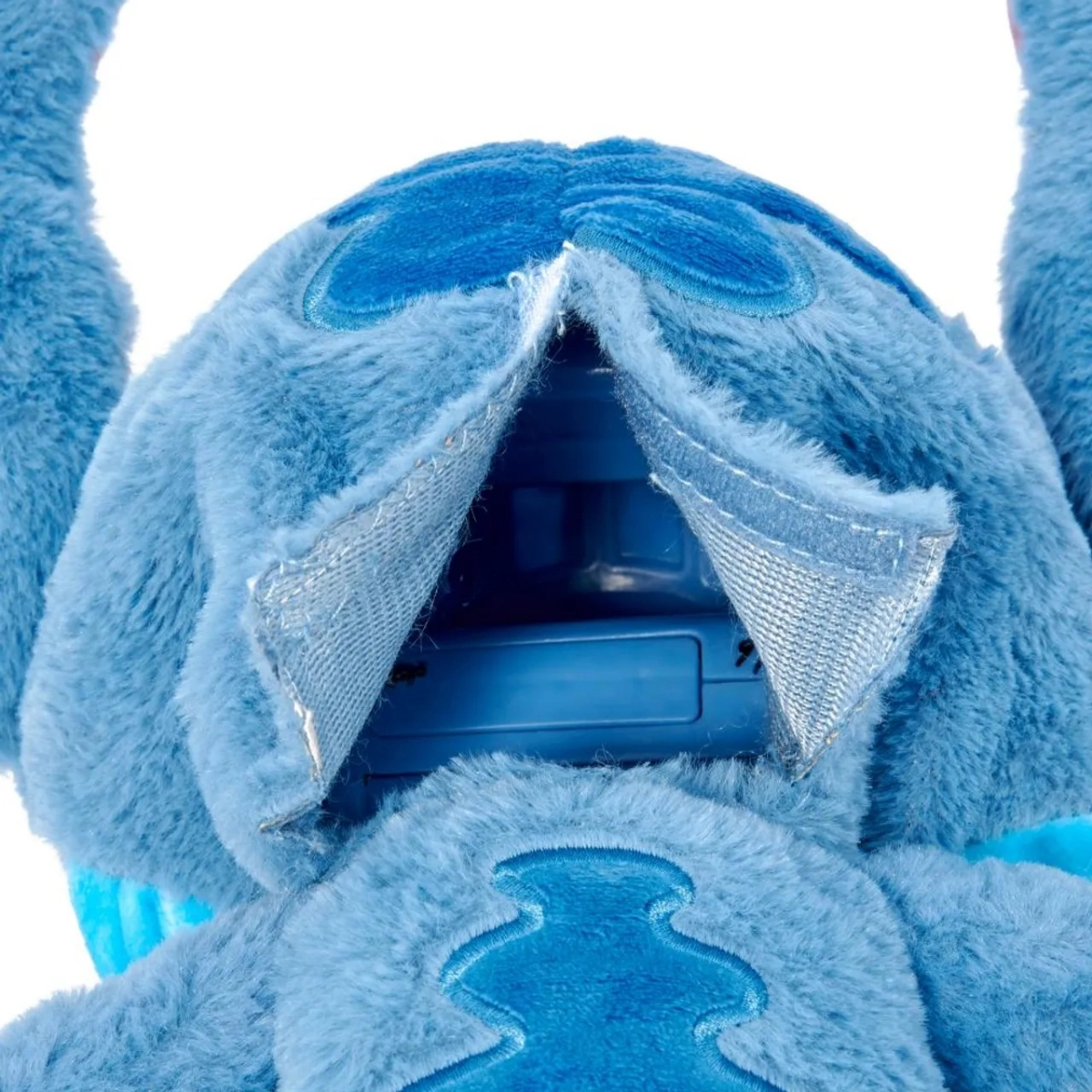 Stitch Real Fx Chatty Puppetronic