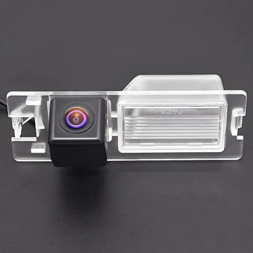 Rear View Reverse Backup Tracks Camera - 728 x 512