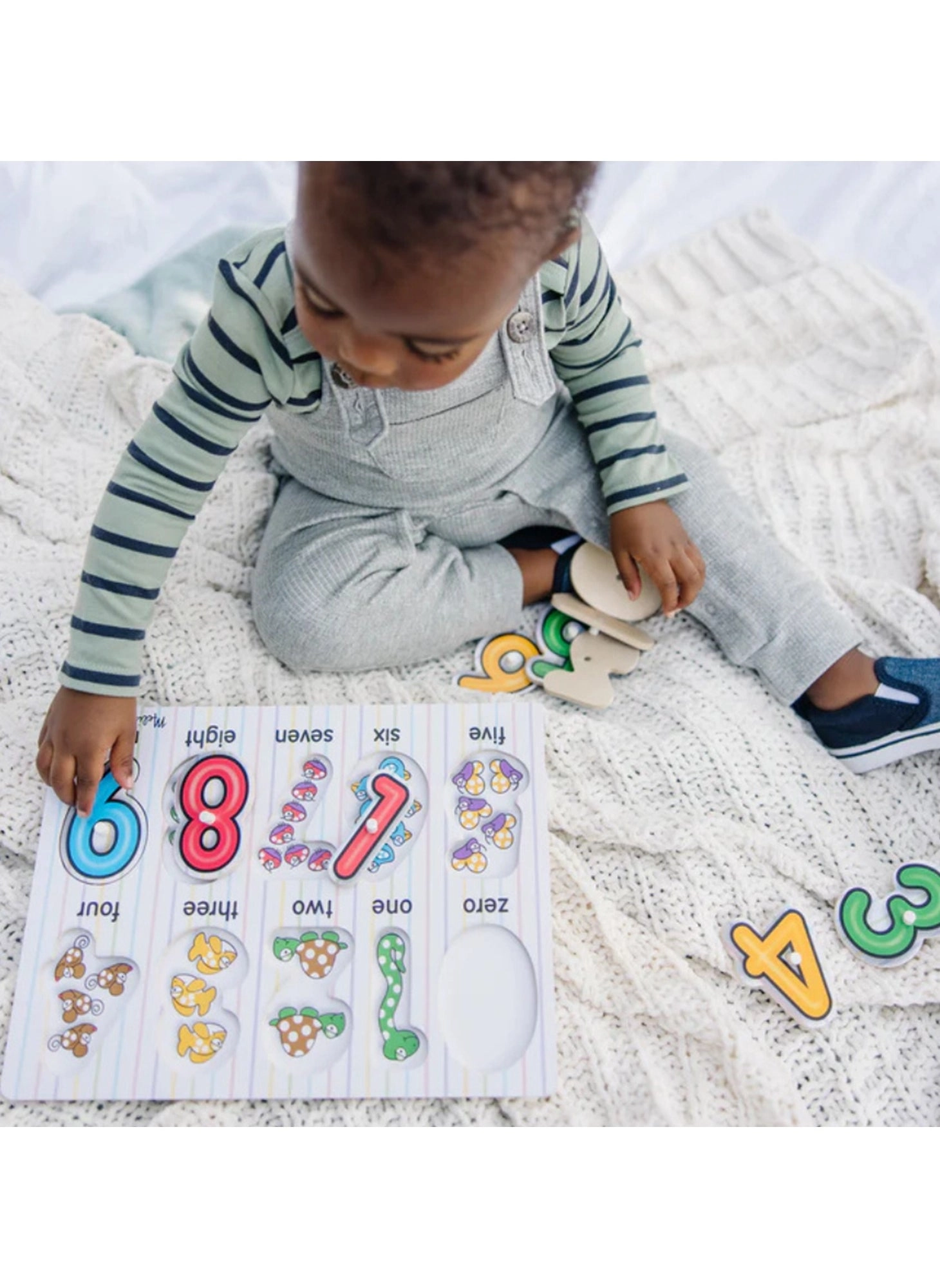 Lift & See Numbers Wooden Peg Puzzle - 2 to 5 years 10 piece(s)