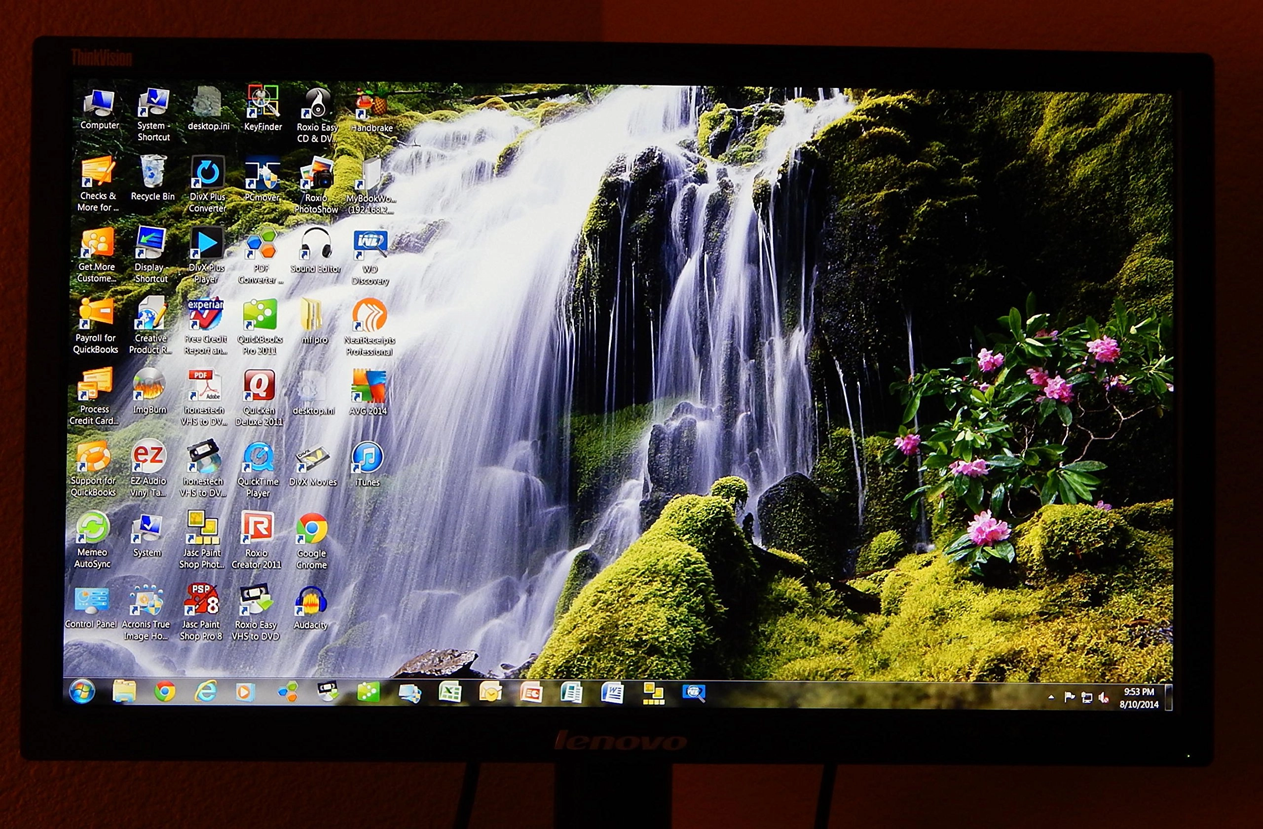 Lenovo (Renewed) LT2323p - 23 Inches 1920x1080