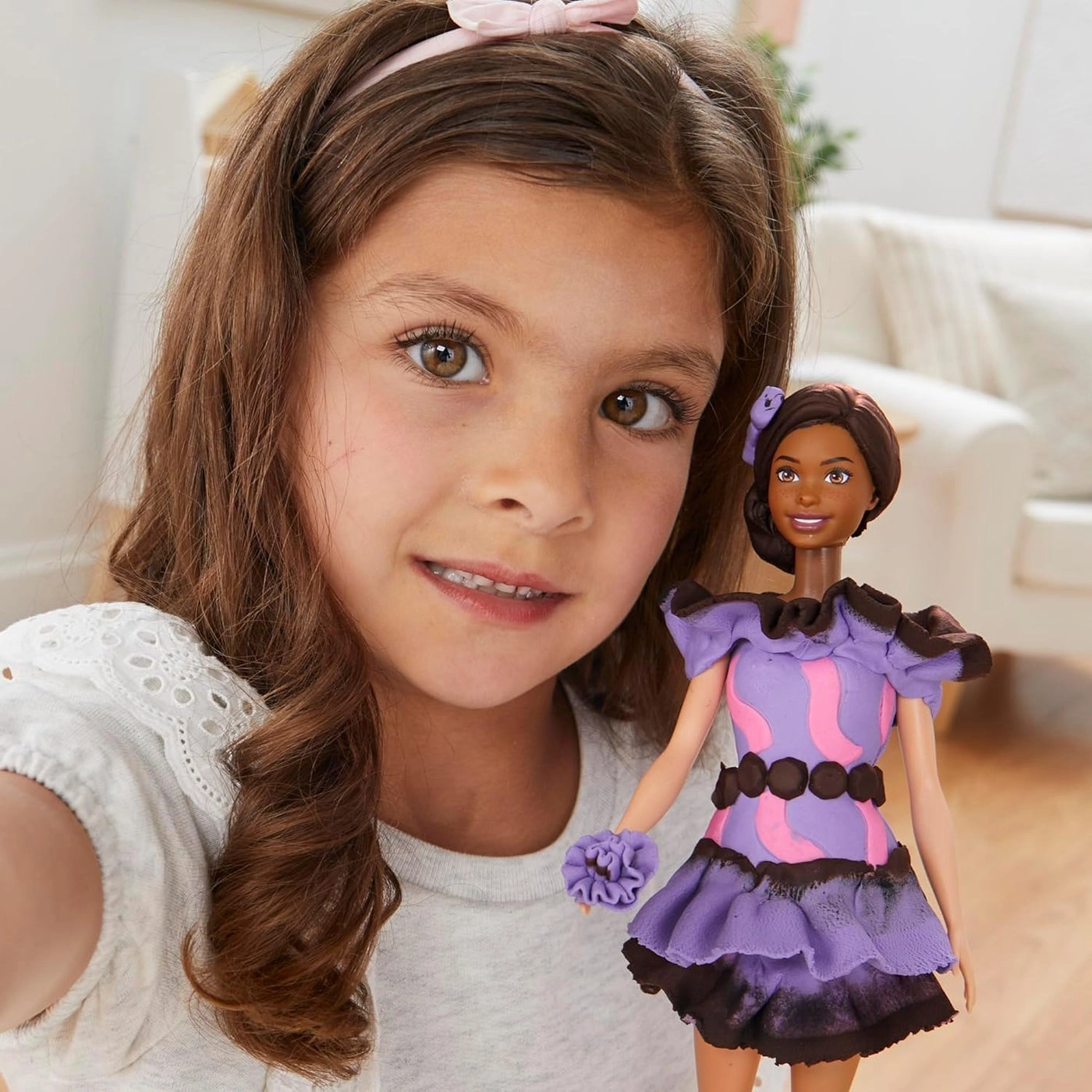 Barbie Fashionista Ruffles - 11.5 inch Ages 5+