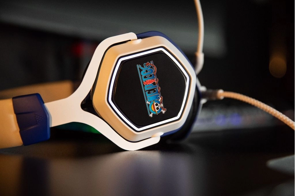 One Piece Wired Headset