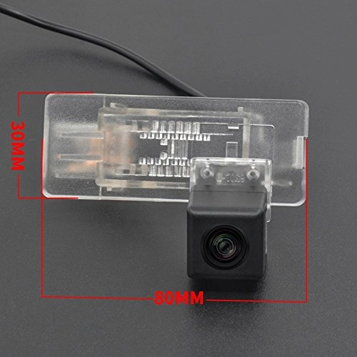 Car Rearview Camera - 728 x 512 pixels