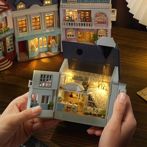 Miniature House Kit - Warm Manor