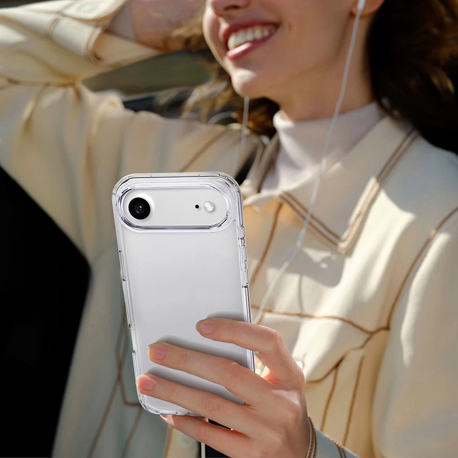 Clara Clear Case with MagSafe for iPhone 17