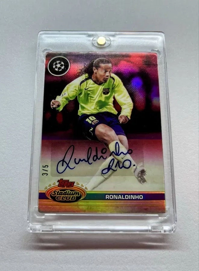 Ronaldinho Signature Football Card - Autographed Refractor