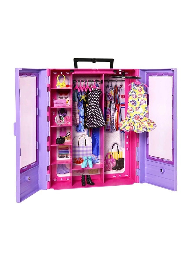 Barbie Fashionistas Ultimate Closet - Portable Multi-Colour Ages 3+