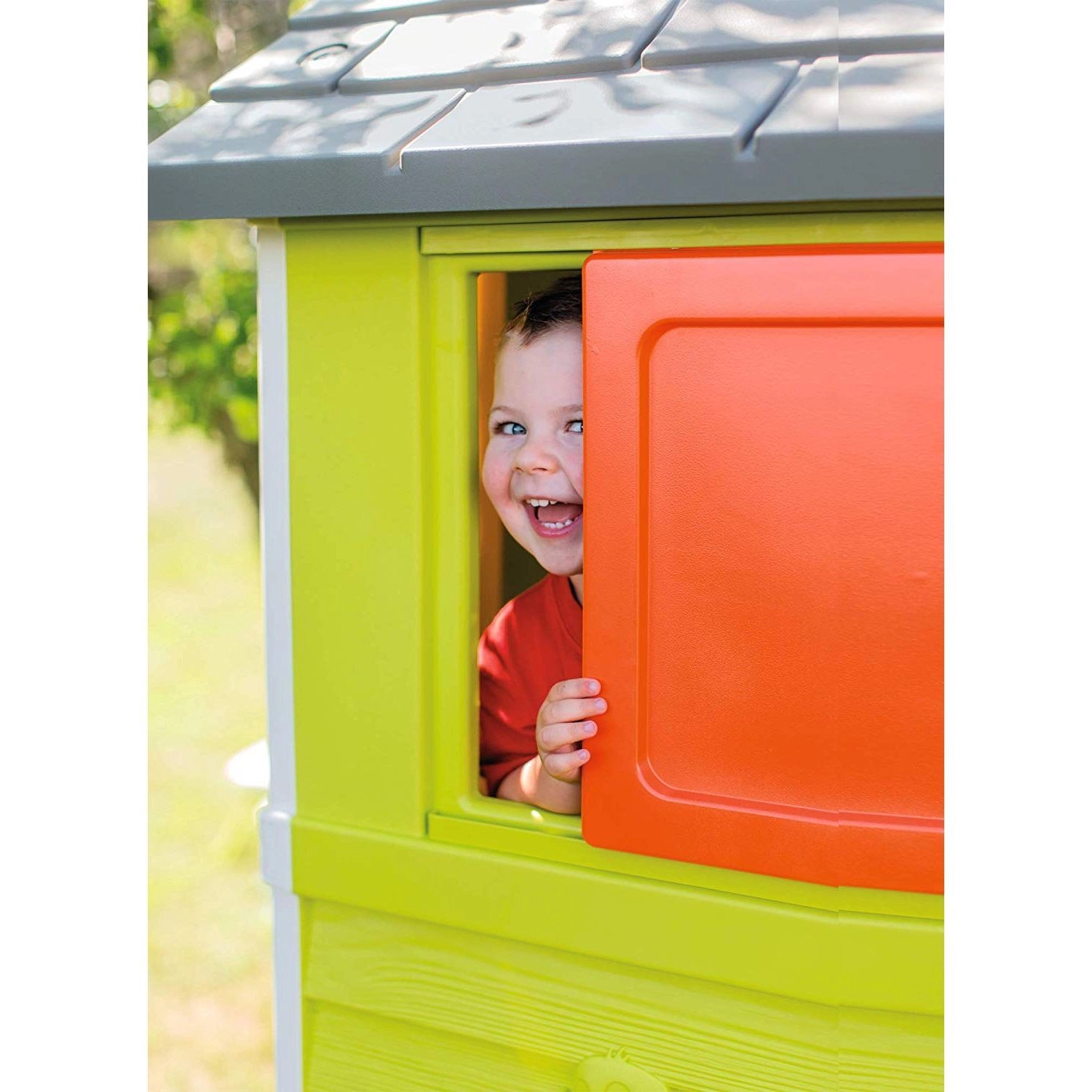 Pilings House - Sturdy slide UV-treated plastic