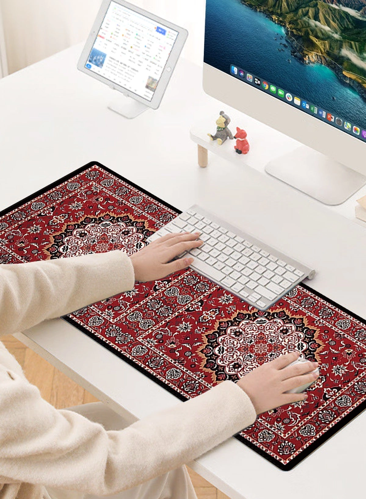 Pattern Extended Rubber Gaming Mouse Pad - 80x30 cm