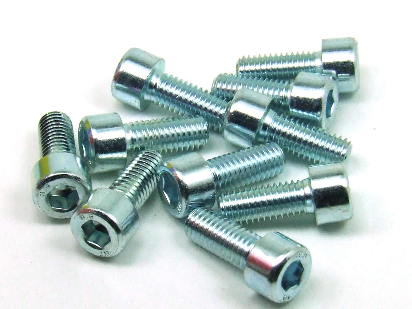 POPESQ Screw - 35mm M8