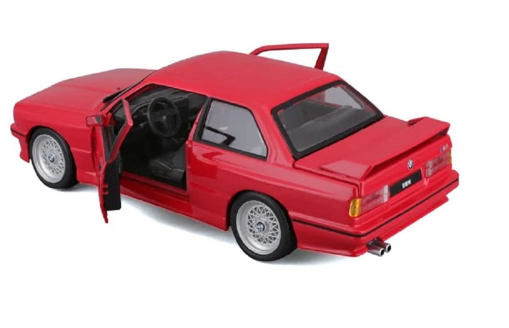 BMW M3 (E30) - 1:24