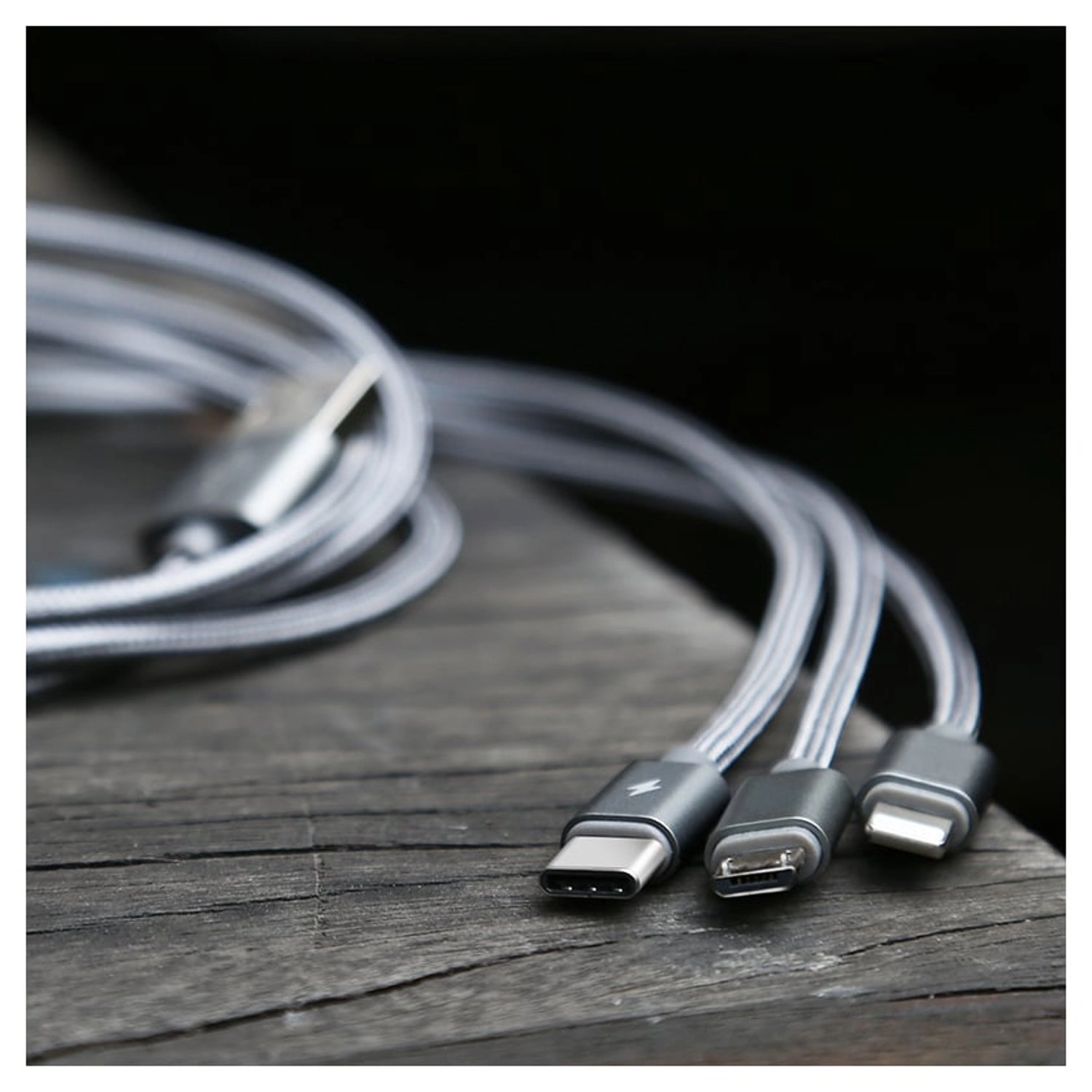 D15 Cable Lighting to Type C 1.2m