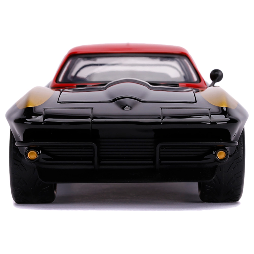 Marvel Black Widow 1966 Chevy with Black Widow Figure - 1:24