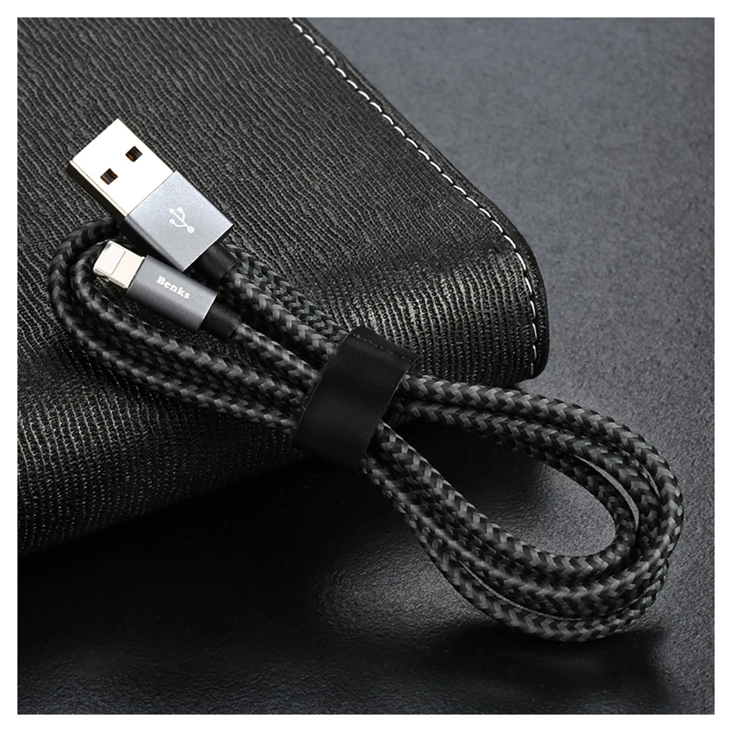 D16 Lightning to Micro USB Cable 1.2m