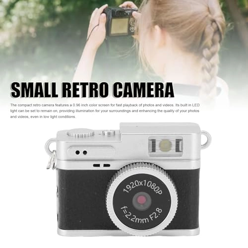 Keychain Retro Camera