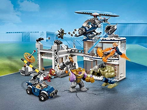 Marvel Avengers Compound Battle (76131)