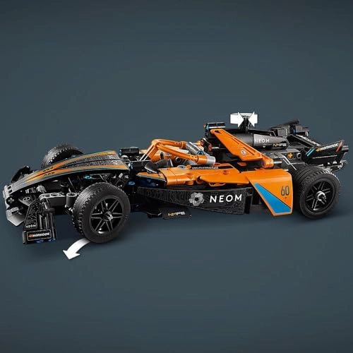 Technic NEOM McLaren Formula E Race Car (42169) - Pull-Back