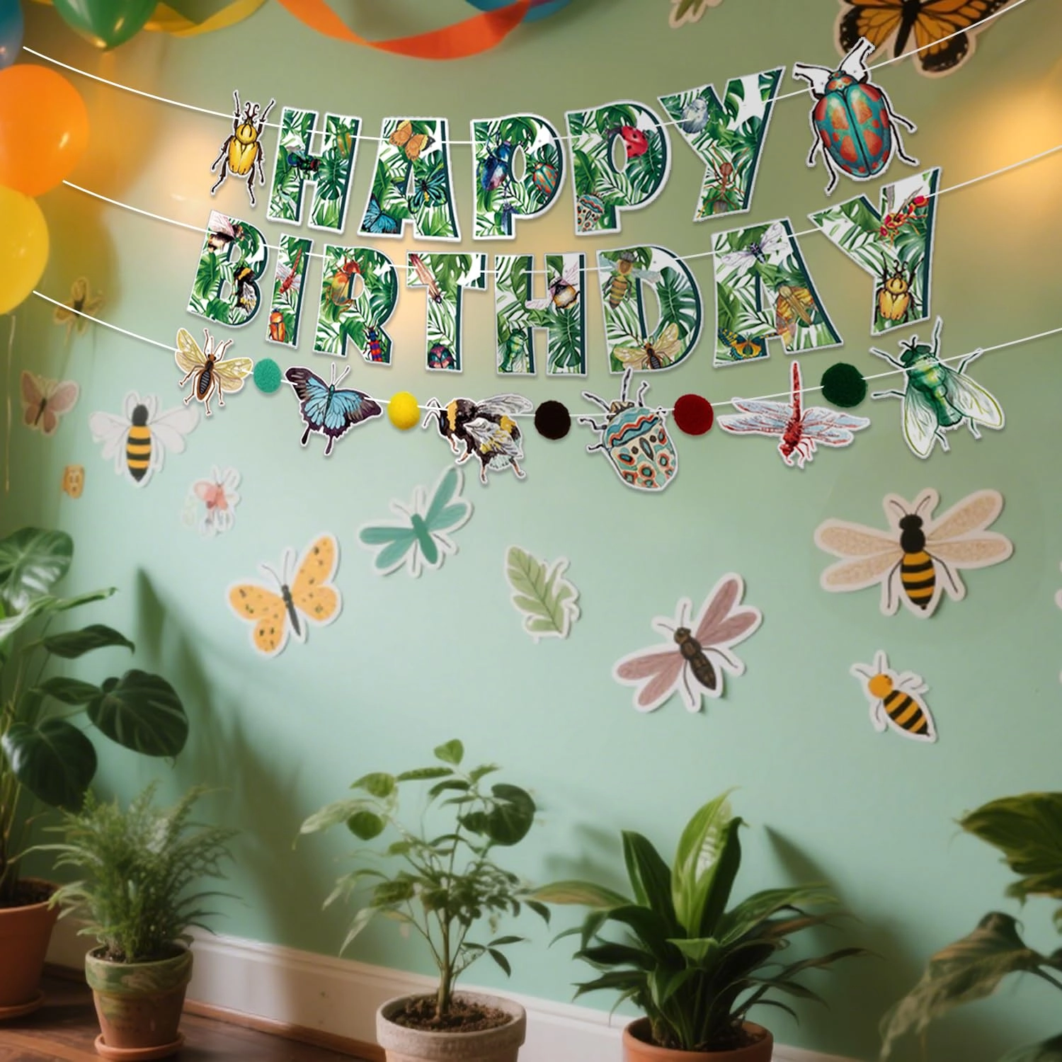 Bug Party Decorations - 1 x HAPPY BIRTHDAY banner 1 x bug theme banner 13 x cake toppers 18 x insect balloons Birthday