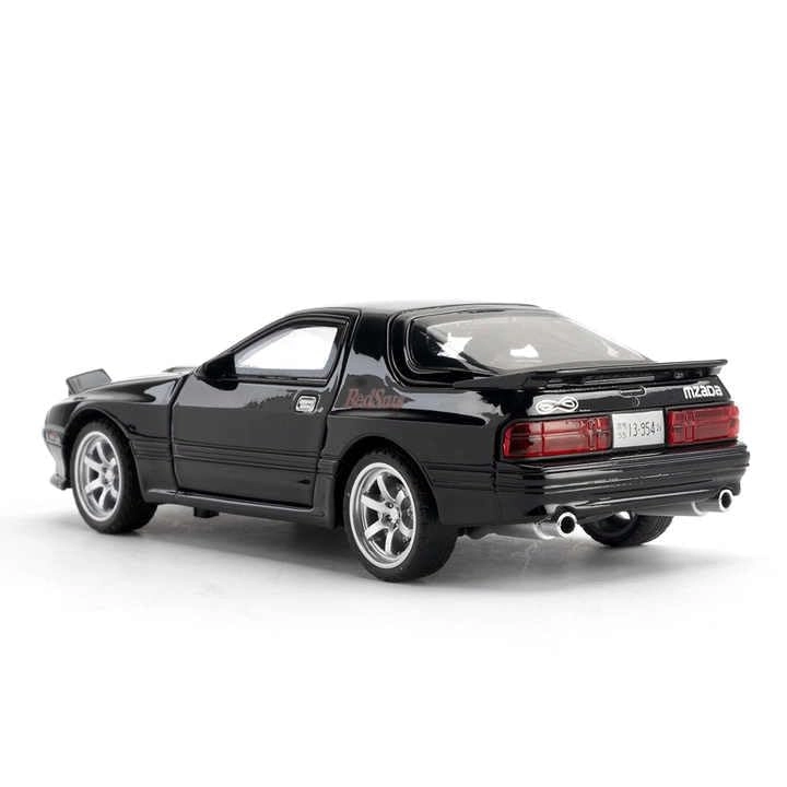 Metal Pullback Car - 1:32 1 pcs