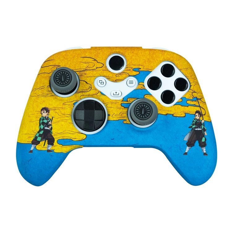 FR-TEC Xbox Series Demon Slayer Tanjiro Combo Pack