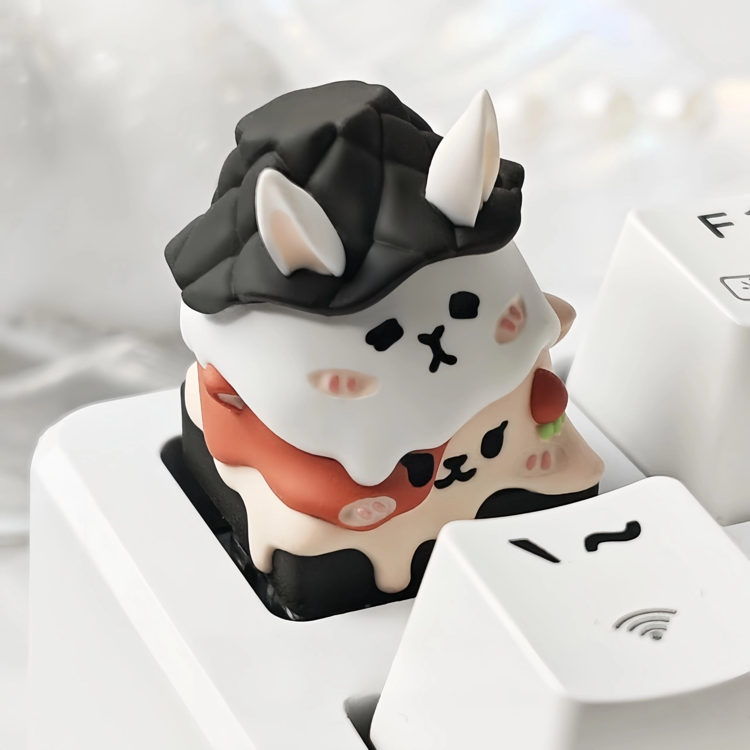ULTRAEQUIP Double Rabbit Artisan Keycap - Resin ESC Key