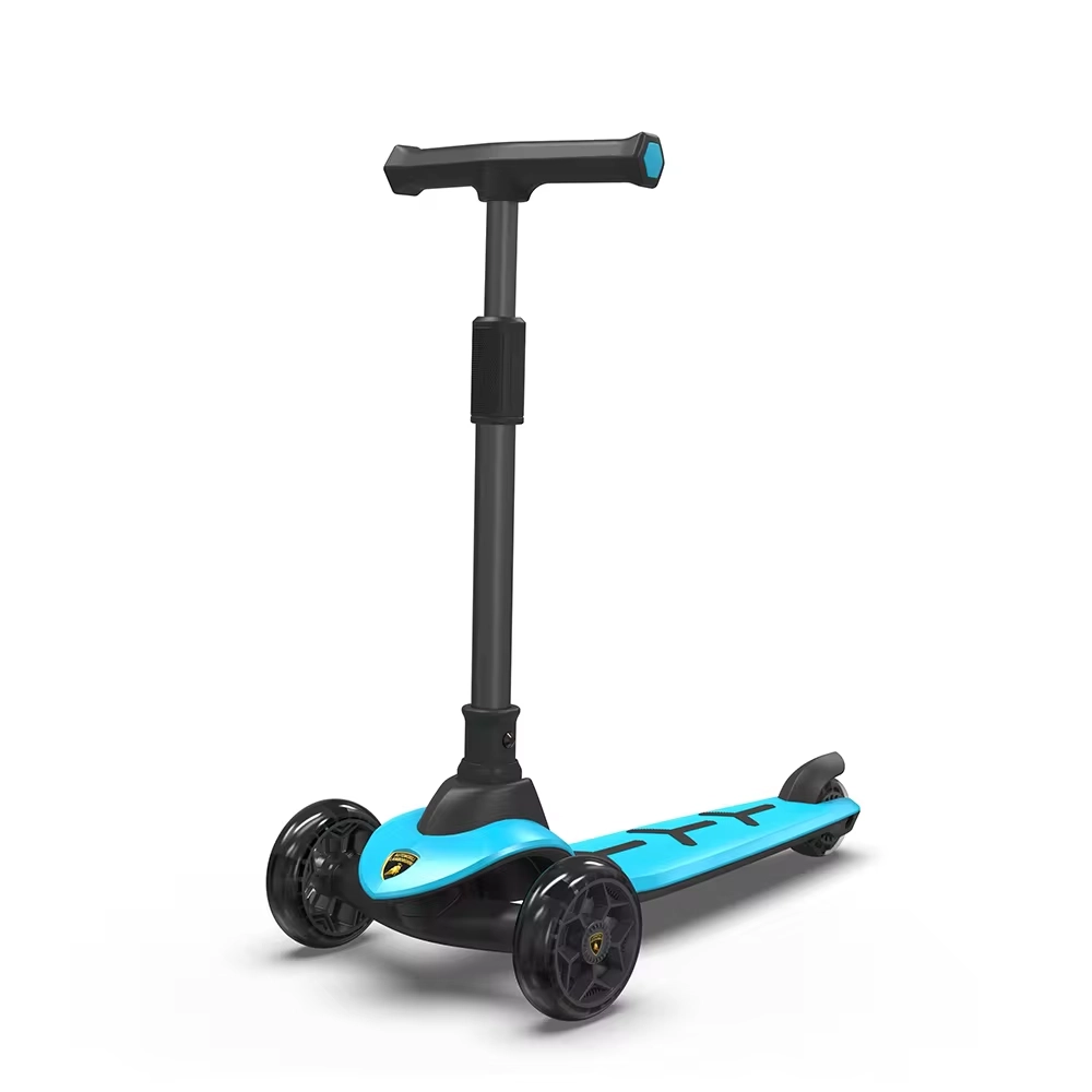 3-Wheel Kick Scooter – LED Foldable