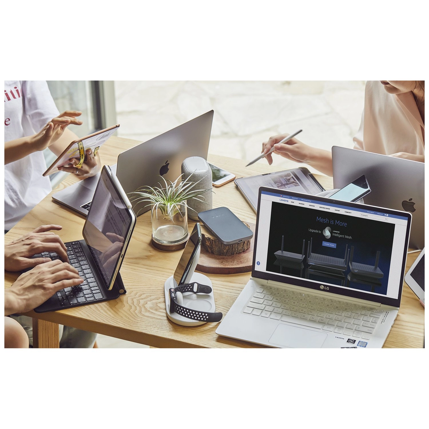 FGHSAX1800 - 5G WiFi 6 1.8 Gbps