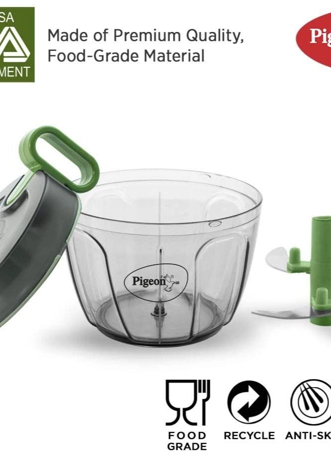 Handy and Compact Chopper - 0.65 Liter(s) 3