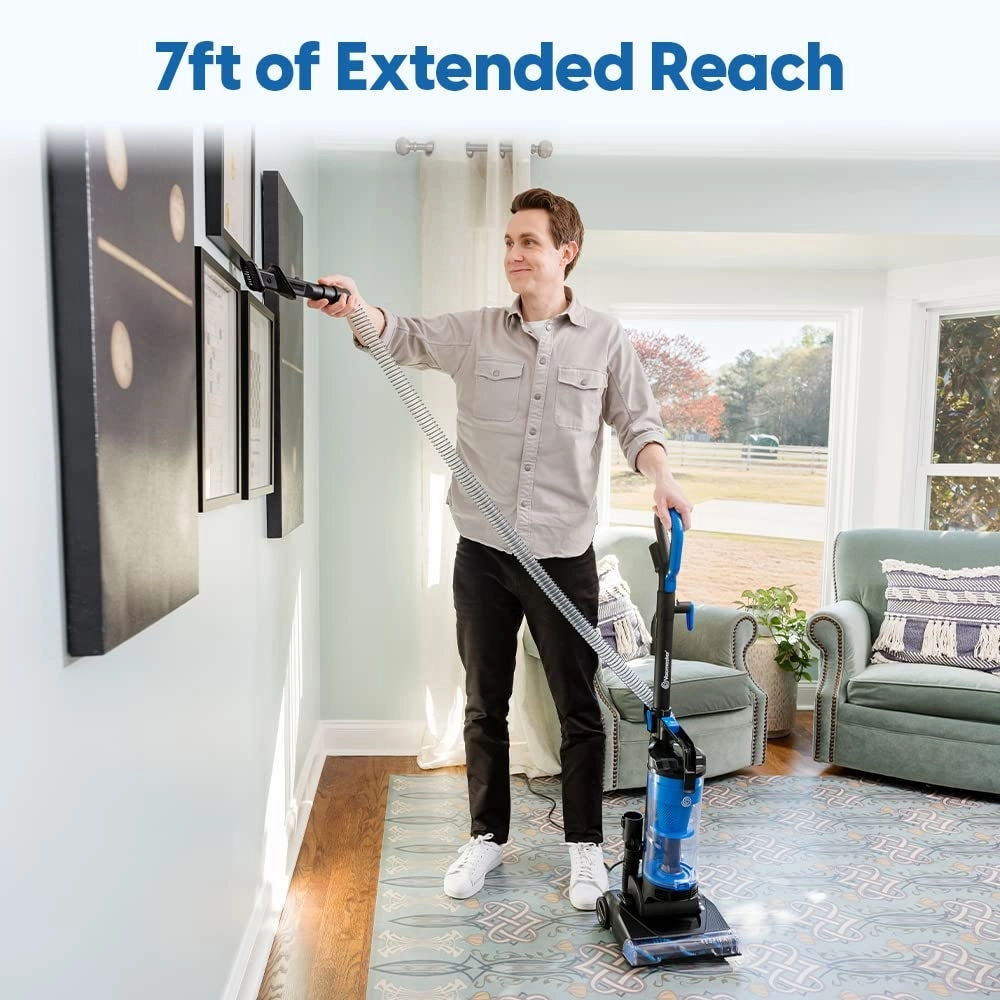 Bagless Upright Vacuum Cleaner (UC0501)