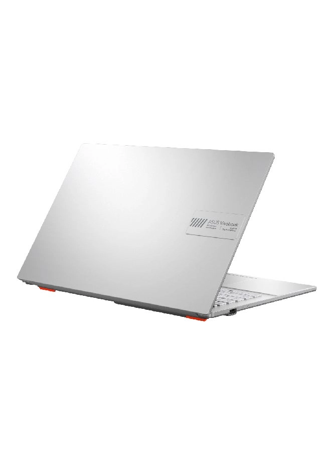 VivoBook Go 15 E1504GA-WS36 - 15.6'' Core i3-N305 8GB DDR4 256GB SSD