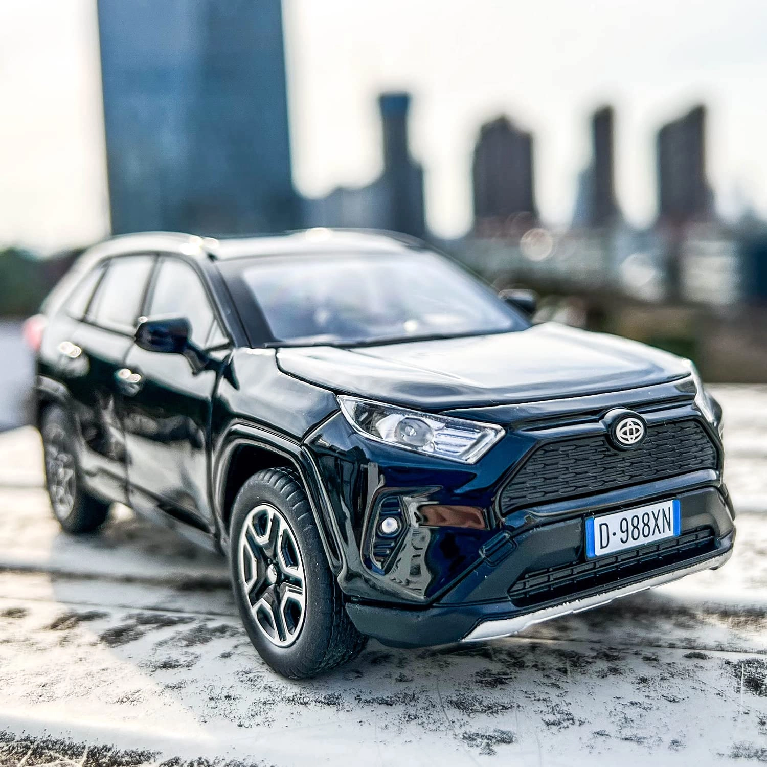 RAV4 - 1:32 1pcs