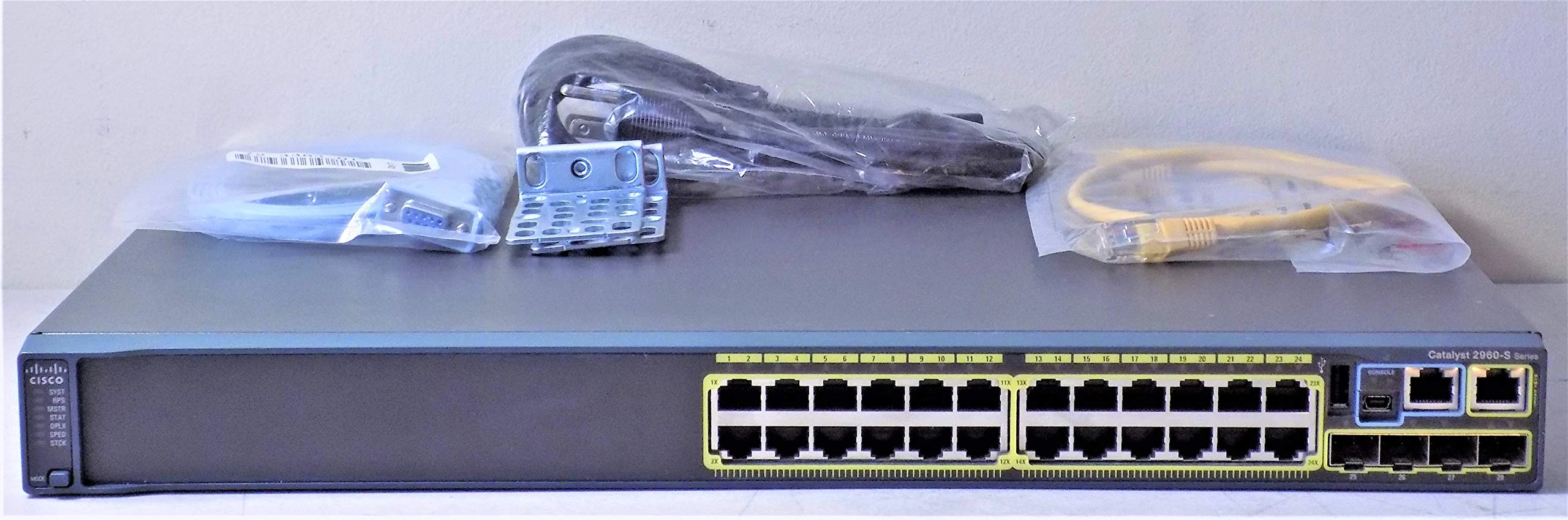 WS-C2960S-24TS-L 24-Ports