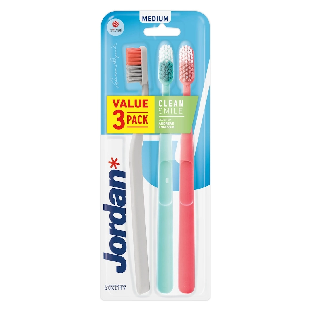 Jordan Clean Smile Toothbrush - Medium 3-Piece Pack