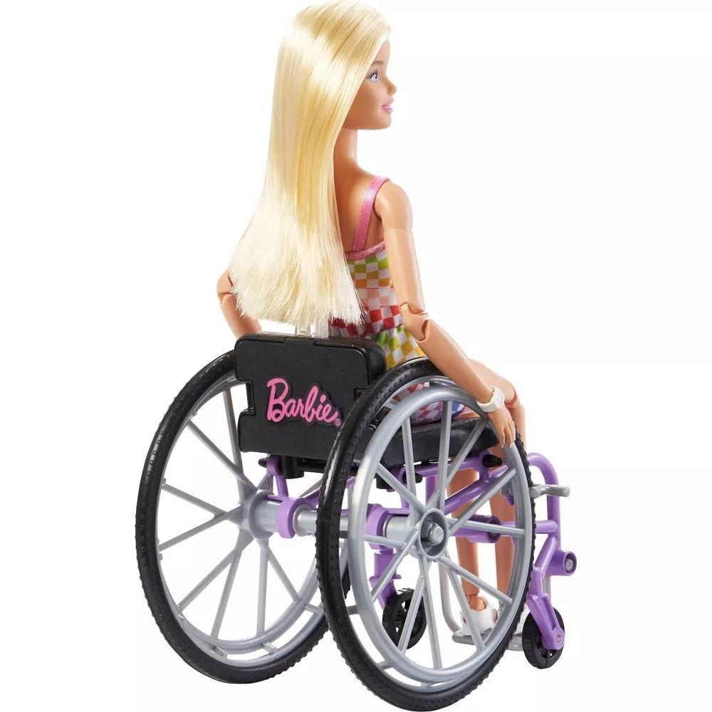 Barbie Fashionistas - Blond Hair Rainbow Dress Wheelchair & Ramp