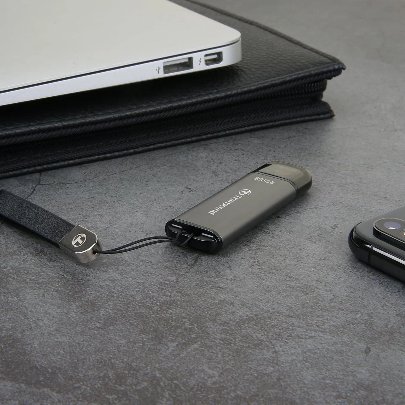 JetFlash 920 - USB3.2 Gen1 128GB