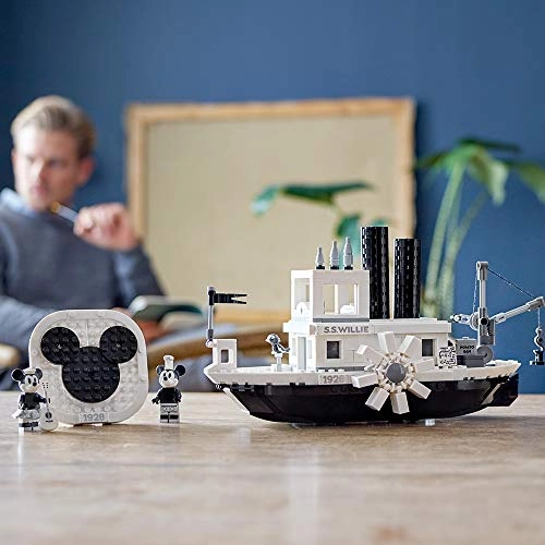 Steamboat Willie (21317)