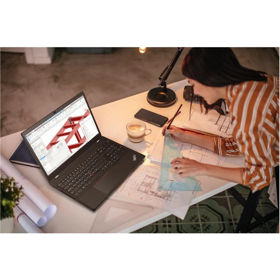 ThinkPad P15v Gen 3 21EM001UUS - 15.6'' Ryzen 7 PRO 6850H 32GB DDR5 1 TB SSD