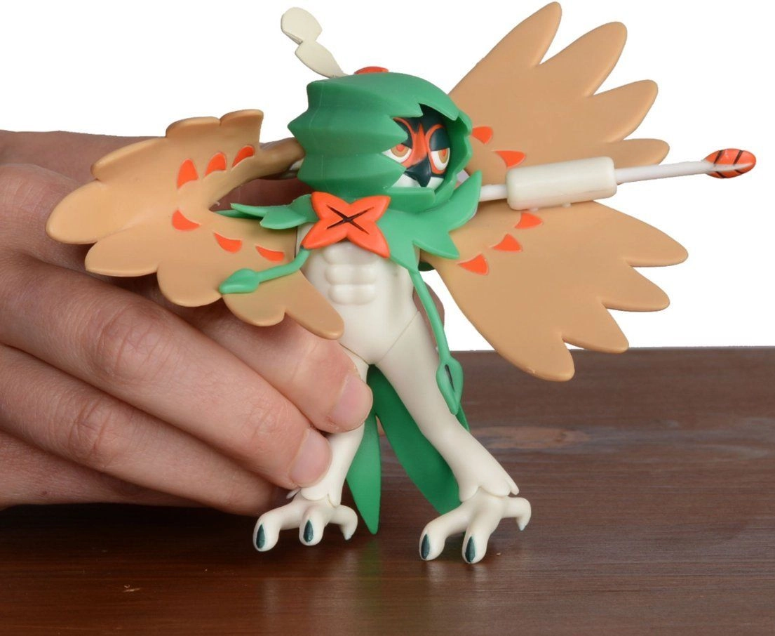 Select Figure with Case - 4+ 1 Piece