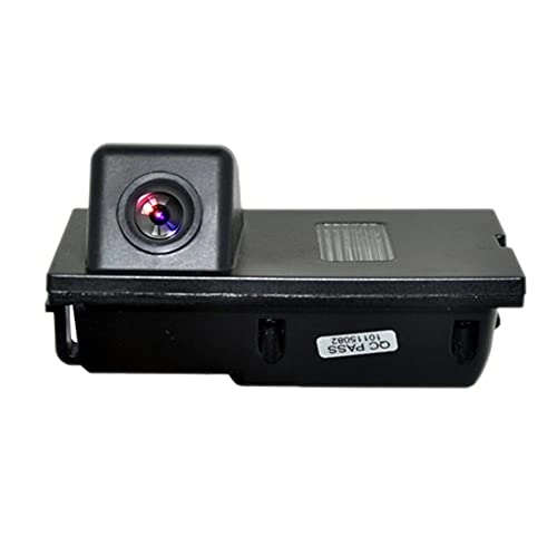 Rear View Reverse Backup Tracks Camera - 728 x 512