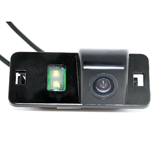 Car Rearview Camera - 728 x 512 pixels