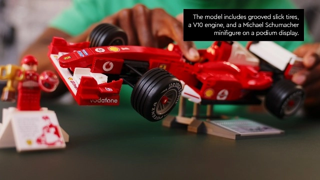 Icons Ferrari F2004 & Michael Schumacher (11375) - F1 Car Model Kit Display Set