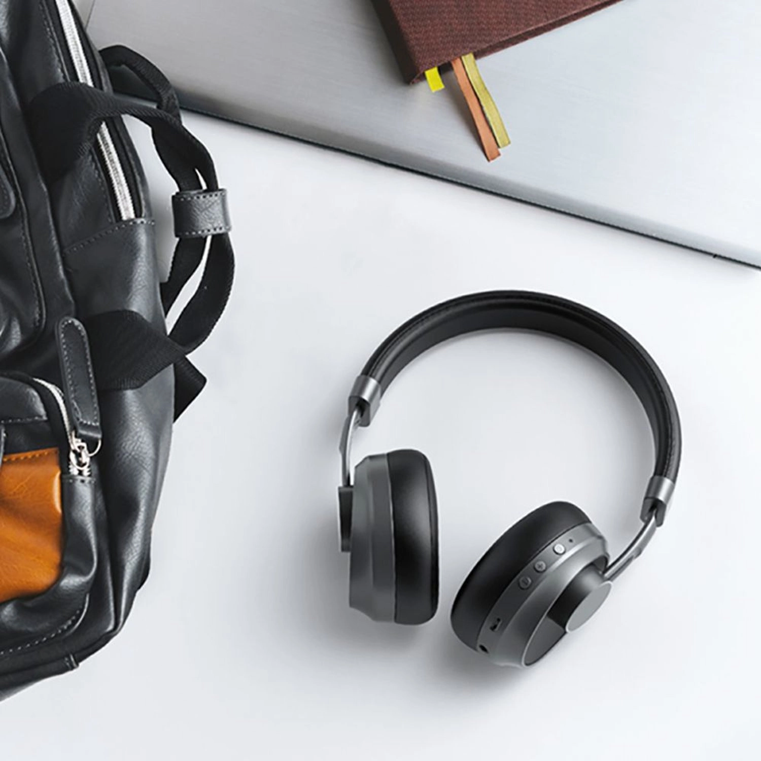 WE201B Wireless Headphone