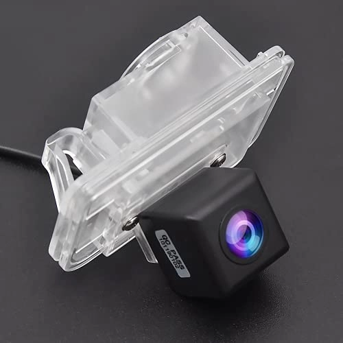 Rear View Reverse Backup Tracks Camera - 728 x 512