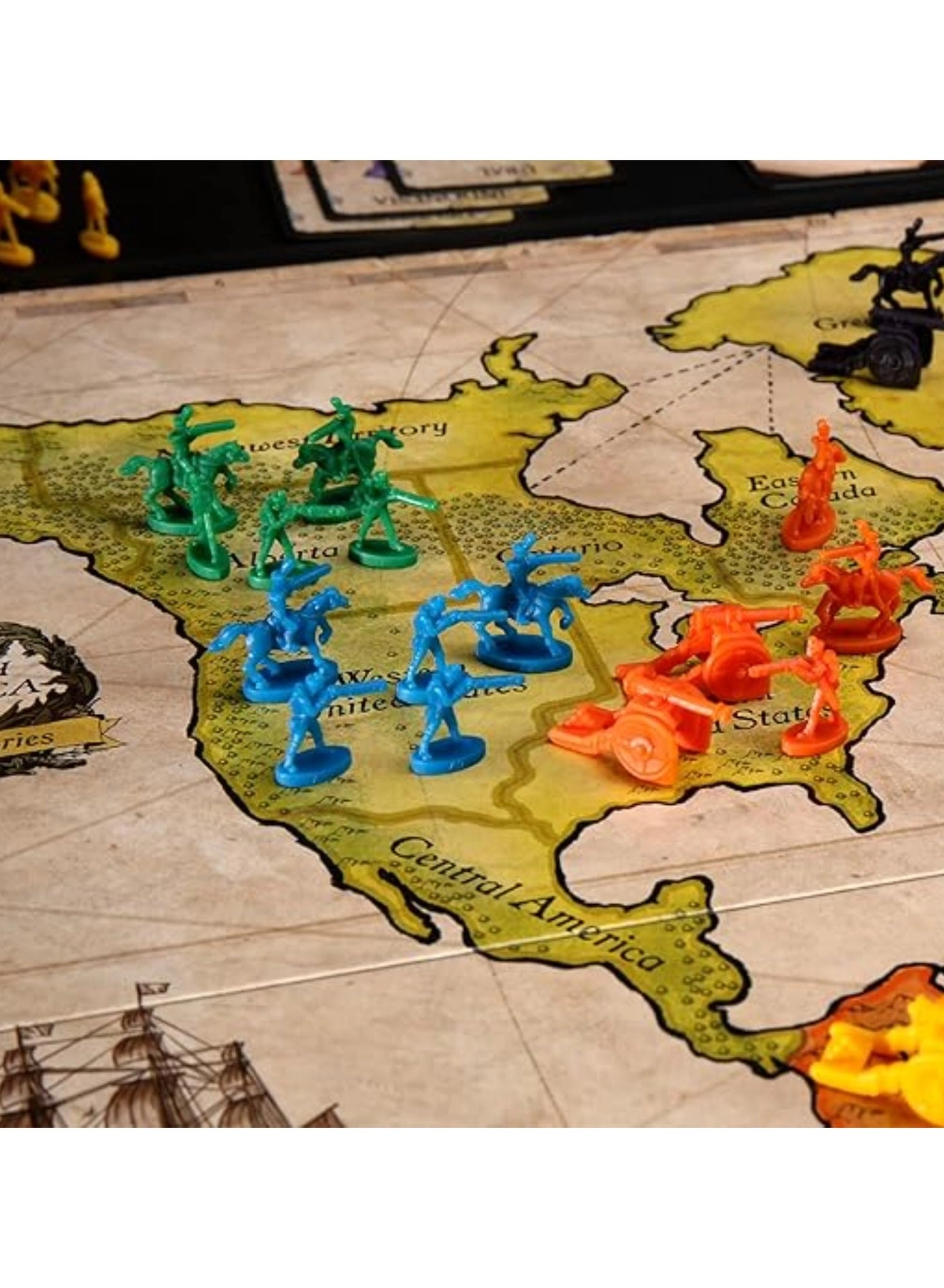 Strategy - 300 Figures Rich Board Art