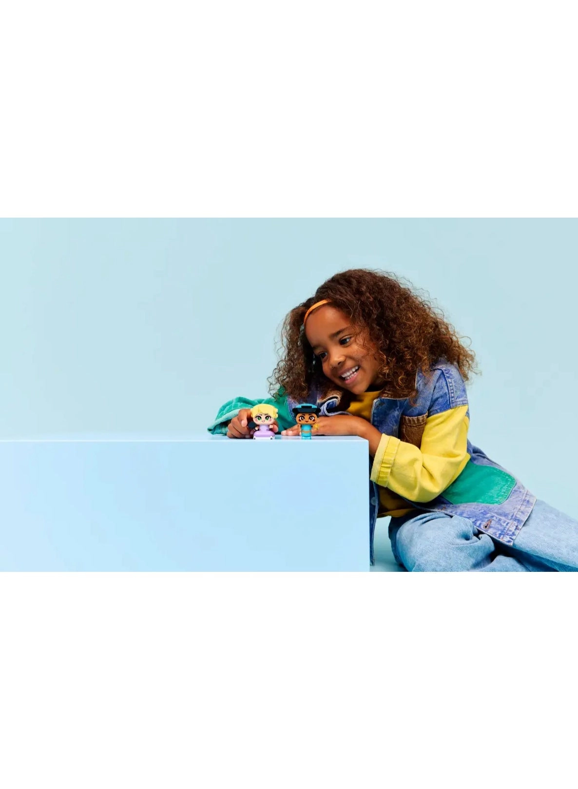 Disney Princess Mini Jasmine & Rapunzel Figures (43303) - 2 Mini Dolls Magic Lamp & Frying Pan