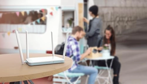 EAGLE PRO AI N300 - 4G 802.11b, 802.11g, 802.11n 150Mbps