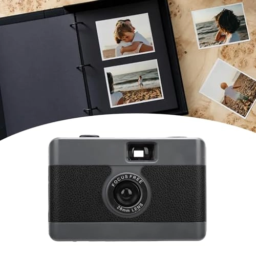 35mm Film Camera - 28MM f/8 1/120s