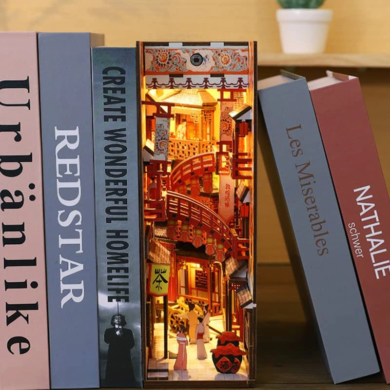 3D Wooden Book Stand Puzzle - 1：24